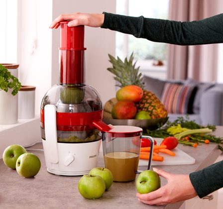Noile storcatoare si mixere de mana Philips te ajuta sa ai un stil de viata sanatos in cel mai simplu mod!