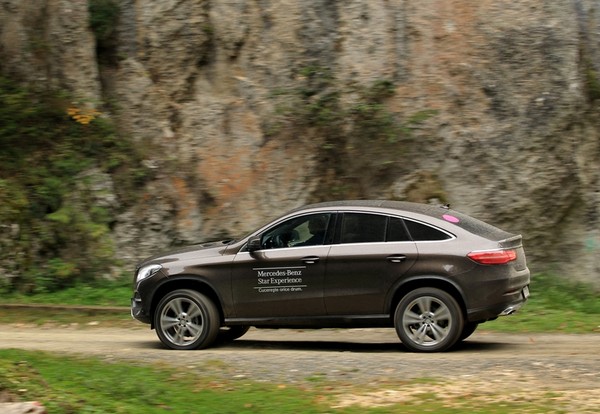 Noile SUV-uri de la Mercedes-Benz Noile SUV-uri de la Mercedes-Benz