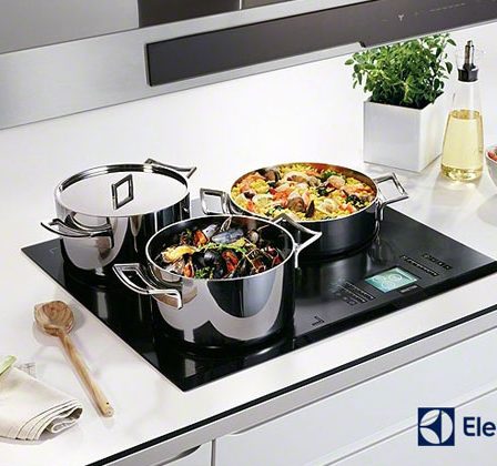 Cinci ani garantie pentru electrocasnicele incorporabile Electrolux, Zanussi si AEG achizitionate pana la 31 decembrie 2015