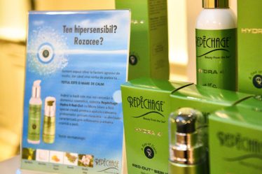 Calmeaza rozaceea si tenul hipersensibil cu noua colectie RED-OUT de la Repêchage