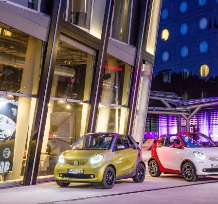 Noul smart fortwo cabrio: Summer in the city