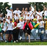 Cum ingrijim implantul dentar pentru a rezista mai mult