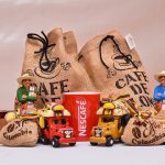 LEGO® sarbatoreste Ziua Copilului construind