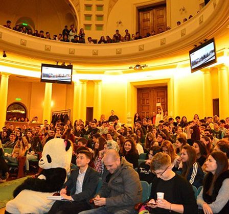 O solutie civica la starea constanta de nemultumire a romanilor