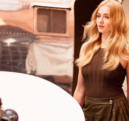 Sophie Turner este noua imagine Wella Professionals