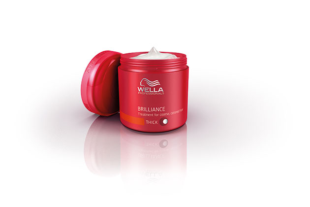 Brilliance Mask de la Wella Professionals