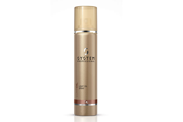 Light Oil Keratin Protect Spray de la System Professional