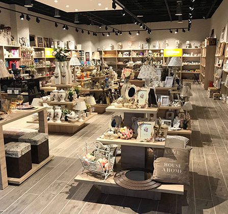 Meli Melo Paris a lansat doua noi magazine Meli Melo Deco