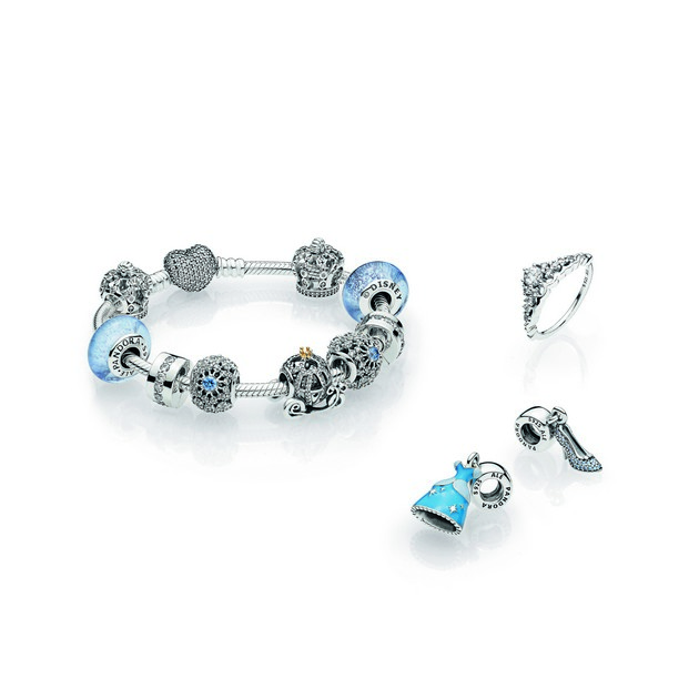 Noua colectie de bijuterii PANDORA DISNEY