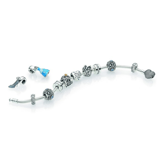 Noua colectie de bijuterii PANDORA DISNEY