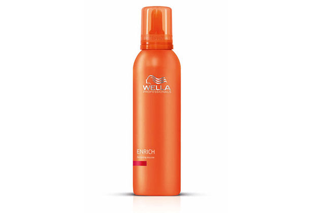 Enrich Repairing Mousse de la Wella Professionals