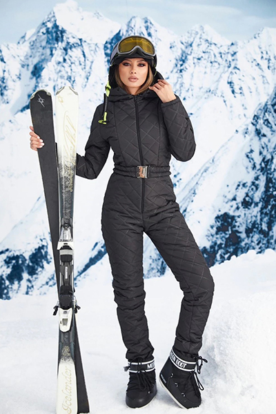 Modele de Salopete, Geci si Compleuri Dama de Ski pentru Iarna Online