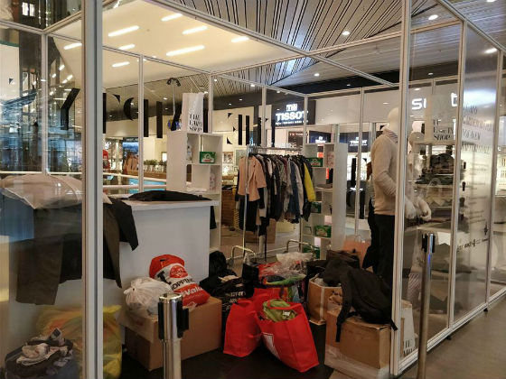 The Empty Shop seteaza un record national: 30 de tone de haine donate in doar doua saptamani