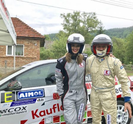 Masina care le-a fascinat pe cele mai frumoase femei