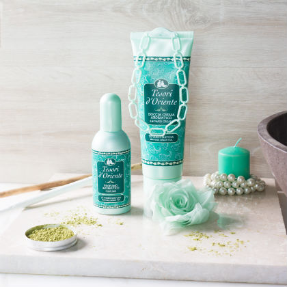 Tesori d'Oriente aduce aromele orientale chiar la tine acasa, cu gamele Ayurveda si Ceai Verde Matcha