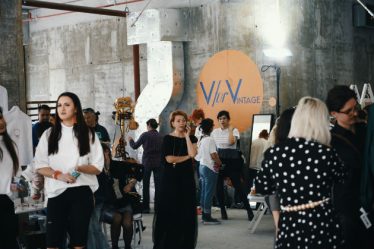 V for Vintage si Feeric Fashion Week lanseaza un parteneriat strategic pentru sustinerea designului romanesc