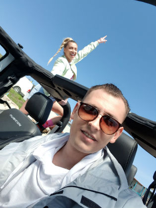 Doddy lanseaza provocarea diminetii - un tatuaj de 1000 RON