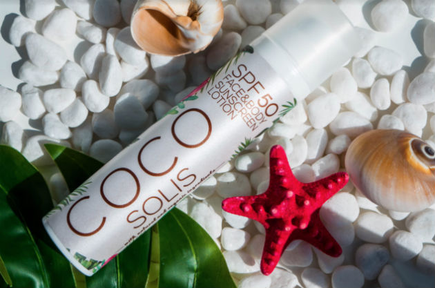 Cele mai apreciate branduri de produse cosmetice organice destinate ingrijirii pielii si parului la plaja sunt disponibile pe Namos.ro