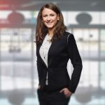 Alexandra Ungureanu lanseaza „Vantule”, povestea unei iubiri tulburatoare
