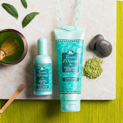 Ofera-ti un moment unic de relaxare, inspirat din ritualurile japoneze, cu Tesori d'Oriente Ceai Verde Matcha