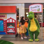 KFC si Pizza Hut, in parteneriat cu World Vision, sustin pentru al 11-lea an elevii din programul „Vreau in clasa a noua”