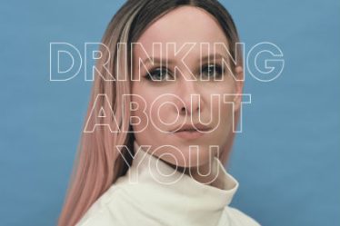 Myra Monoka lanseaza "Drinking About You"
