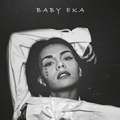 Baby Eka, songwriter si artist independent, isi lanseaza EP-ul de debut intitulat NUD