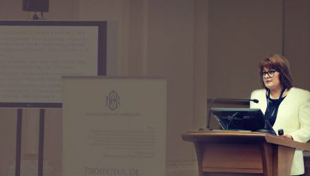 Proiectul pilot Educatie financiara pentru liceeni debuteaza la Colegiul National Mihai Viteazu