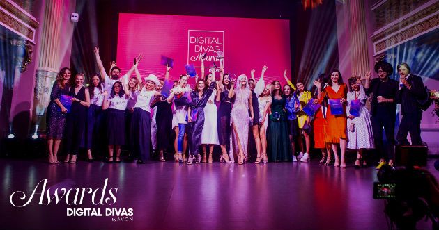 Ultimele zile in care mai poti vota influencerii anului la Digital Divas Awards by AVON 2019