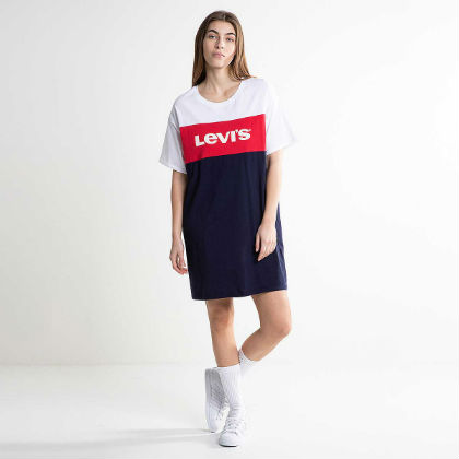 LEVI'S® iti propune cea mai cool gama de accesorii si incaltaminte pentru sezonul de festival