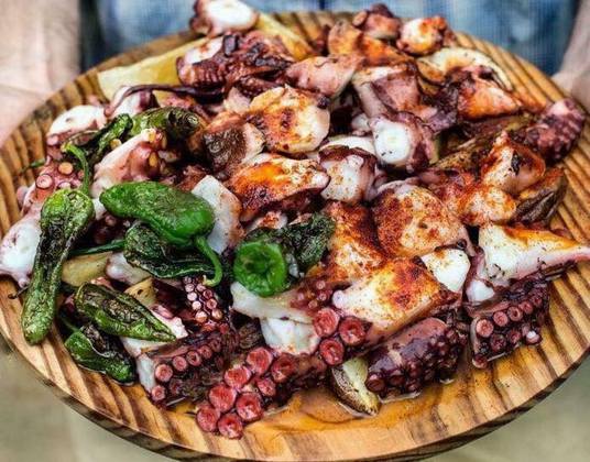 Mancare asiatica si concerte in aer liber, la prima editie a Asian Food Fest