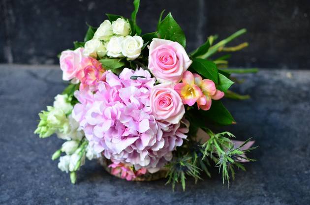 20% dintre romance primesc flori (aproape) in fiecare luna