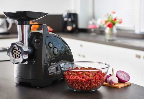 Pregatiri de sezon cu Tefal HV8 Plus