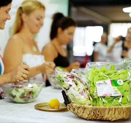 Agriro Fresh sustine Concursul de Mancat Salata, concept inedit lansat de trainerul Cristi Cristea