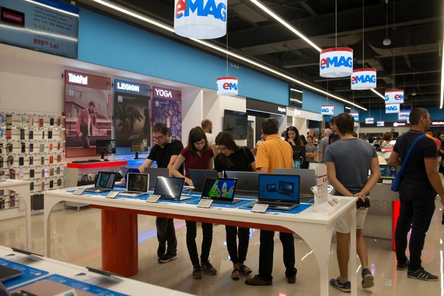 Cel mai mare Apple Shop eMAG, la Baneasa
