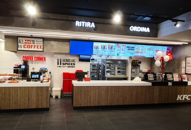 Grupul Sphera isi consolideaza pozitia pe piata externa si anunta deschiderea celui de-al doilea restaurant KFC din Genova, Italia