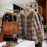 Alerta media: Tommy Hilfiger celebreaza prima sa vizita in Australia inconjurat de celebritati la petrecerea in stil newyorkez organizata in Jones Bay Wharf