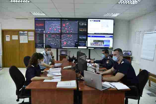 Doneaza pentru linia intai. "Creierul" operatiunilor care coordoneaza interventiile in caz de dezastre, echipat cu aparatura de ultima generatie in valoare de peste 500.000 de lei provenind din donatii