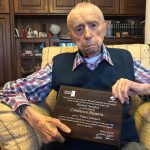 Primul ZID de Bine aflat in curtea Spitalului Grigore Alexandrescu, este finalizat. Cauza lunii iunie se bucura de sustinerea Kaufland Romania