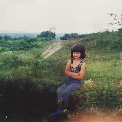 Valeria Stoica debuteaza cu albumul "I Don't Like Roses"