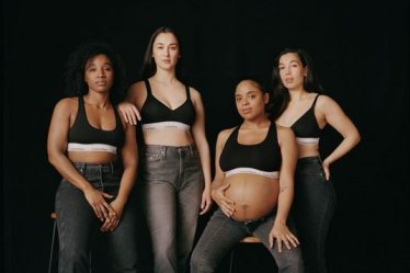 Calvin Klein LANSEAZA #CKUNFILTERED: BRA TALK IN EUROPA
