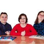 Veranda Mall celebreaza Oborul prin moda. Lanseaza propria colectie de haine inspirata de cartier impreuna cu Ana Tobor, primul influencer virtual din Romania