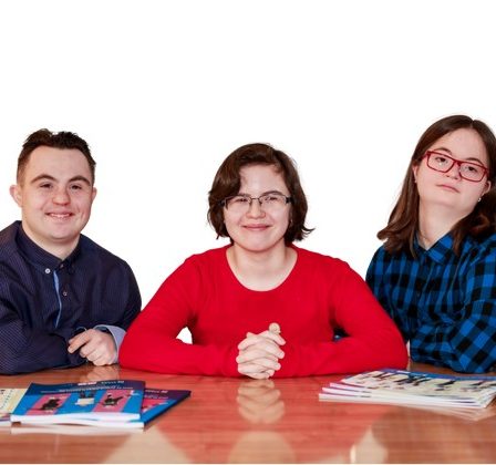 Special Olympics Romania lanseaza, in Luna constientizarii Sindromului Down, Ghidul pentru angajarea persoanelor cu Sindrom Down si platforma proiectului "Angajati, NU Asistati!"