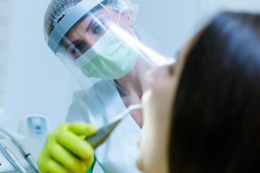 Vizitele la stomatolog sunt sigure si in pandemie