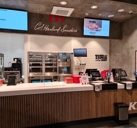 Sphera Franchise Group ajunge la un portofoliu de 18 restaurante KFC in Italia, prin deschiderea unei noi locatii in Roma