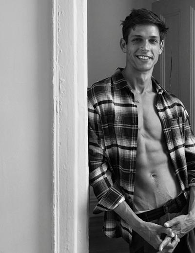 Cum stii daca ai petrecut anul extra cool & creativ? Daca de Craciun primesti cadouri Calvin Klein #MYCALVINS