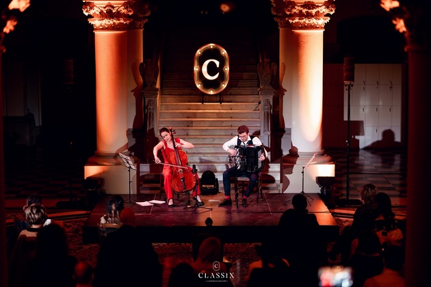 Misticism si efervescenta #Classix, in valuri de aplauze