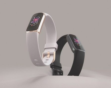 Fitbit lanseaza Luxe, un dispozitiv elegant si inovator de monitorizare a conditiei fizice, proiectat pentru monitorizarea completa a starii de sanatate