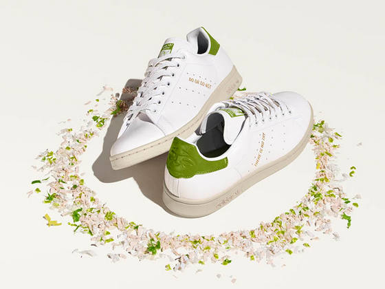 adidas Originals introduce urmatorul capitol al "Stan Smith, Forever" alaturi de Disney