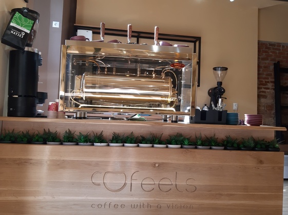 Se deschide Cofeels, prima cafenea sociala din Cluj-Napoca